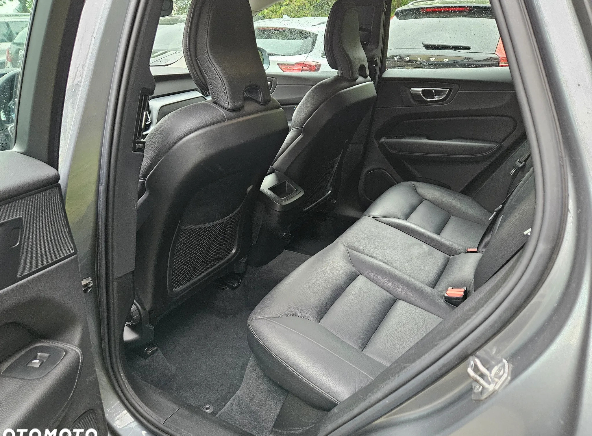 Volvo XC 60 cena 117000 przebieg: 144684, rok produkcji 2019 z Wolbrom małe 79